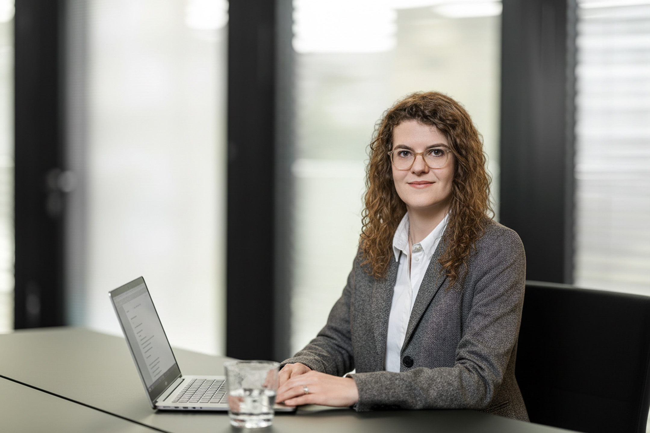 Dr. Kathrin Strauß, PGDip (Cambridge)